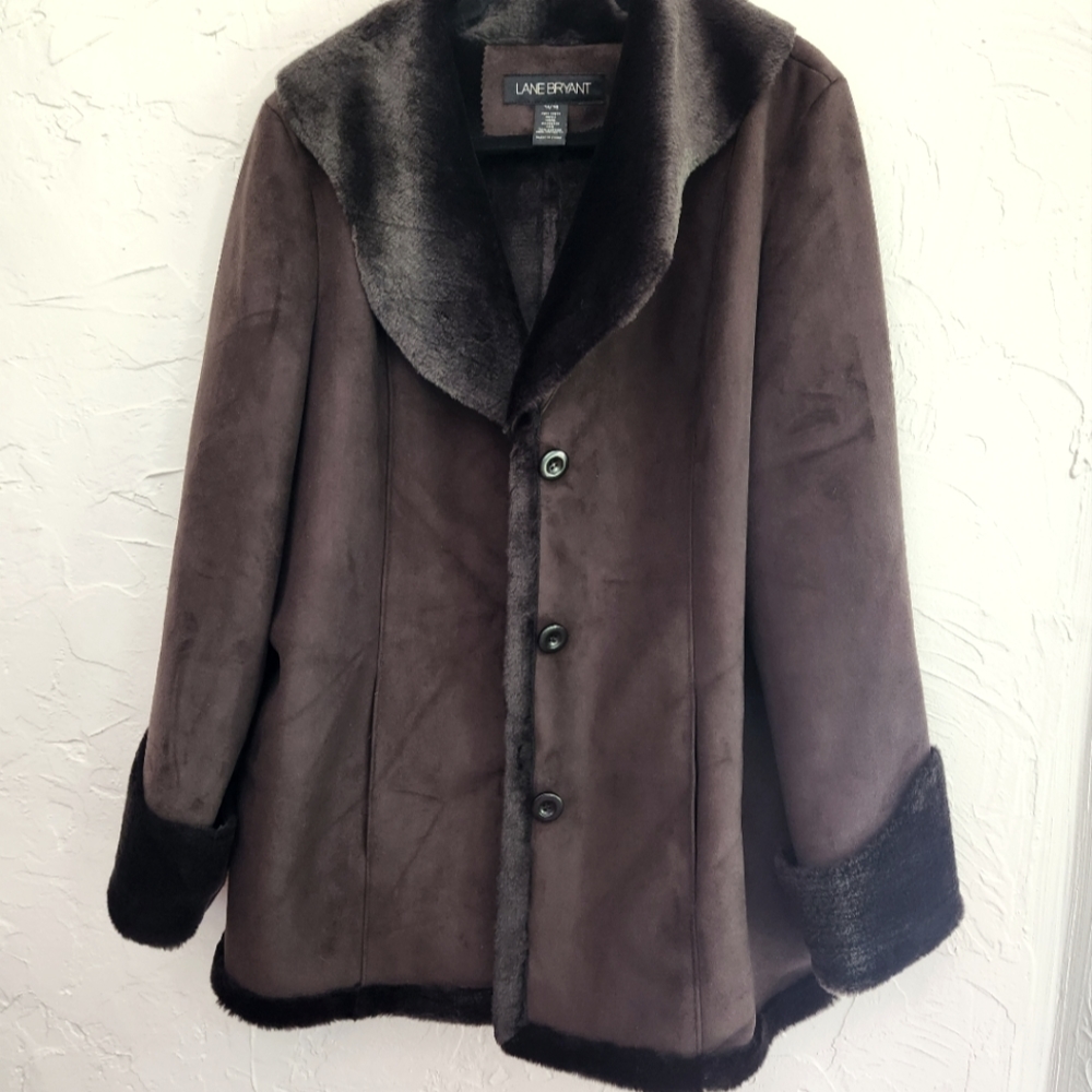 Think Winter Now! Lane Bryant Faux Suede Coat. Dark brown, size 14-16.